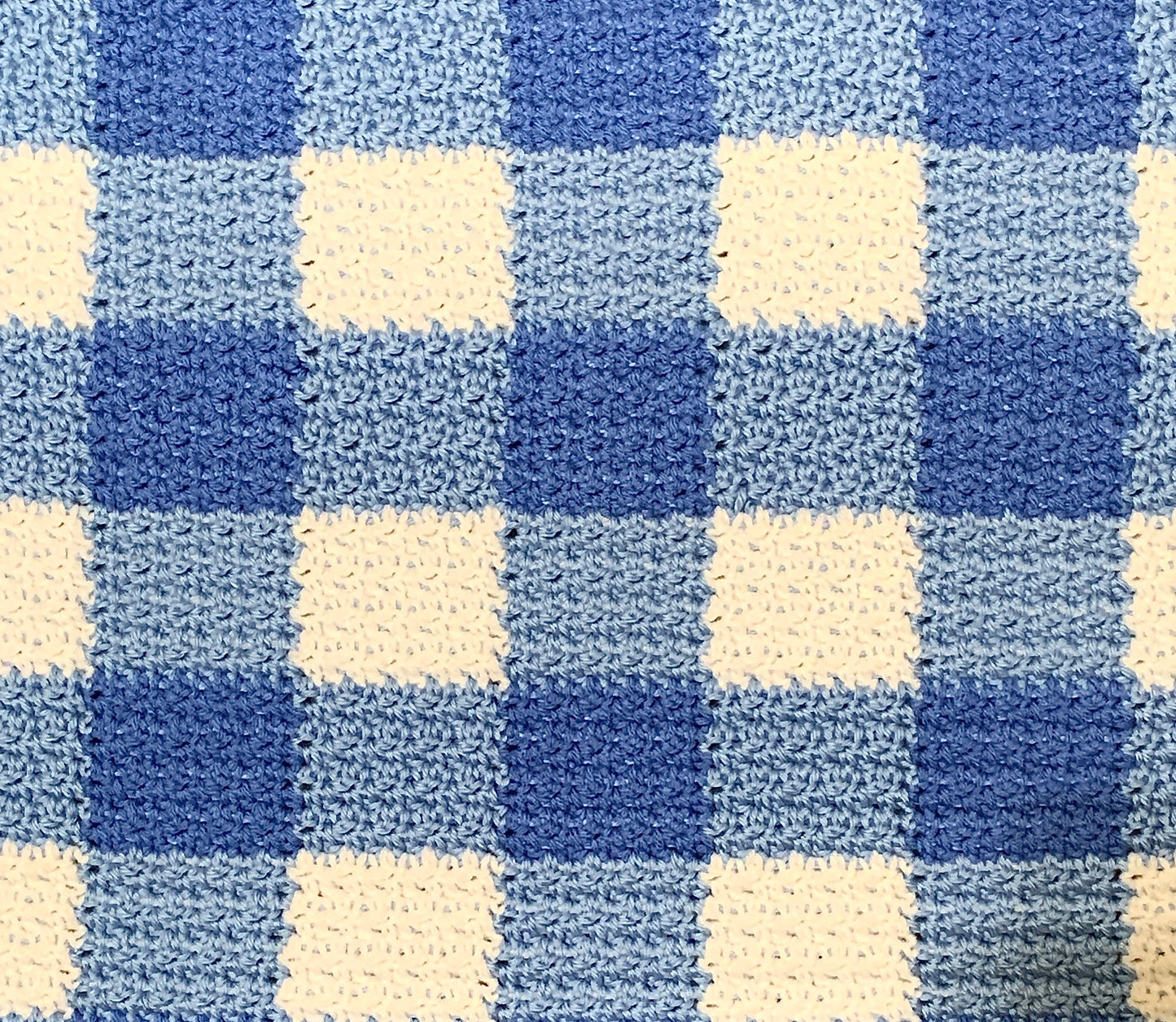 Plaid Baby blanket / Gingham Crochet Throw / Baby Shower Gift