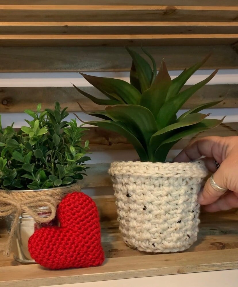Small 4" Plant Basket / Storage Basket / Home Decor