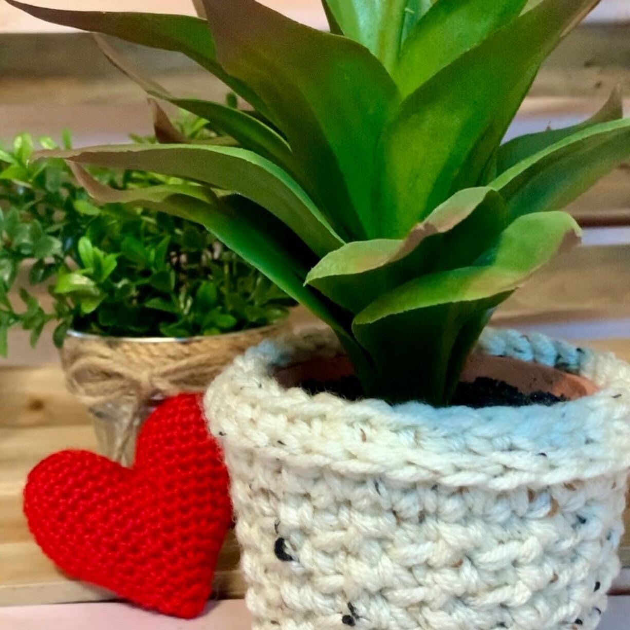 Small 4" Plant Basket / Storage Basket / Home Decor