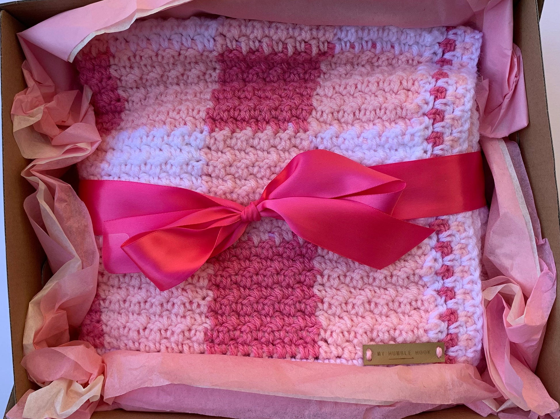 Plaid Baby blanket / Gingham Crochet Throw / Baby Shower Gift